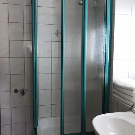 1 Vom Friesenhof Wieratal Apartment Nobitz